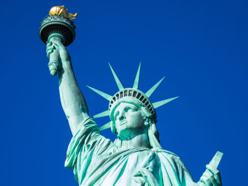 自由の女神