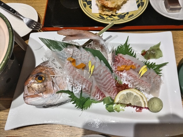 潮騒御膳の鯛の姿造り