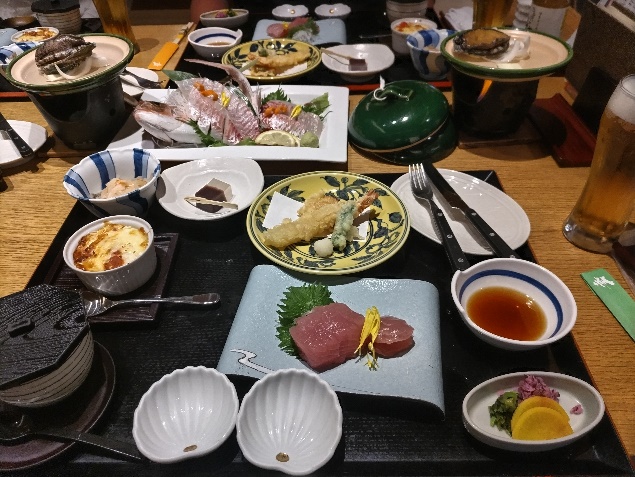豪華な潮騒御膳